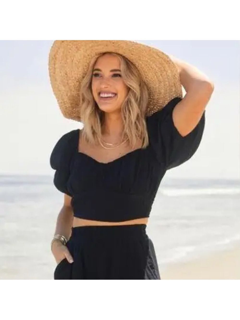 Abercrombie & Fitch Beachy BoHo Puffed Sleeve Cropped V Neck Summer Crop Top L